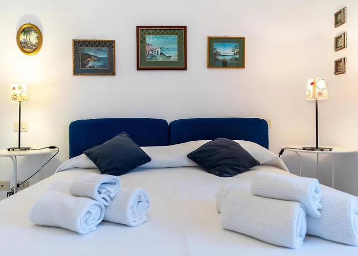 Апартаменты Stefania Flat - Center